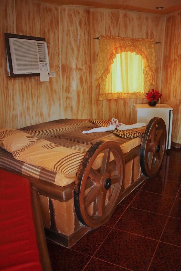 Nipa Hut Resort San Leonardo Экстерьер фото